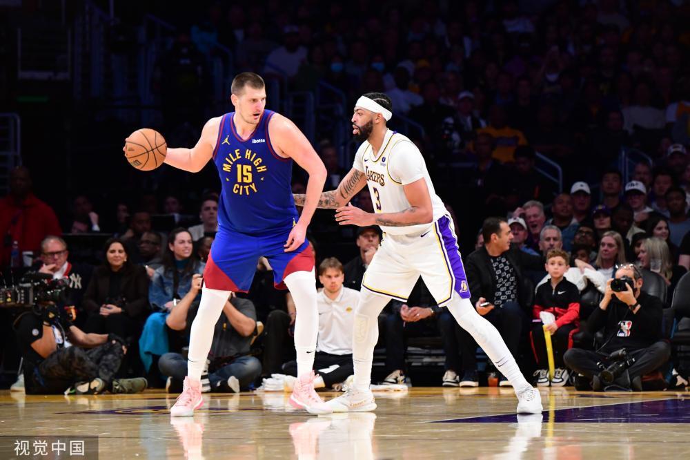 個人表現以 個人表現以