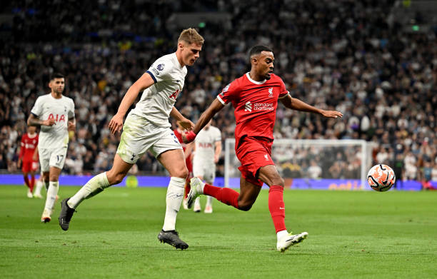 个复杂的自 个复杂的自